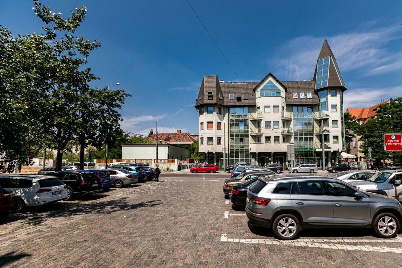 Apartamenty Stare Zoo Poznan Exterior photo